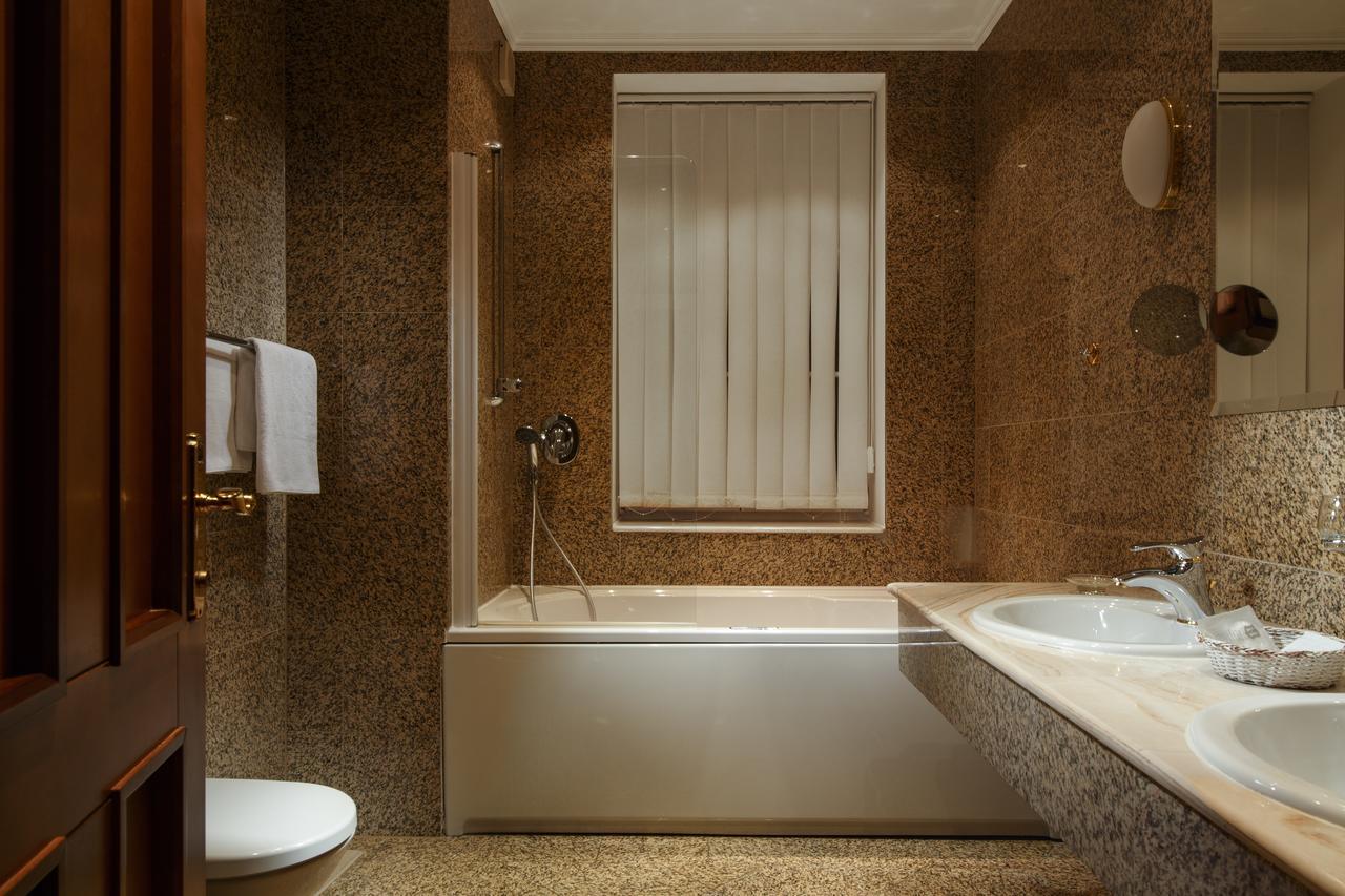 Lazensky Hotel Moskevsky Dvur Karlowe Wary Zewnętrze zdjęcie
