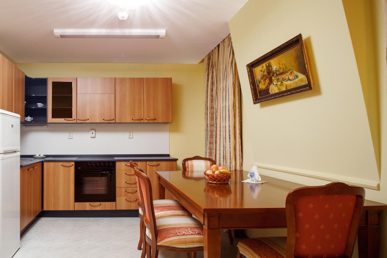 Lazensky Hotel Moskevsky Dvur Karlowe Wary Zewnętrze zdjęcie