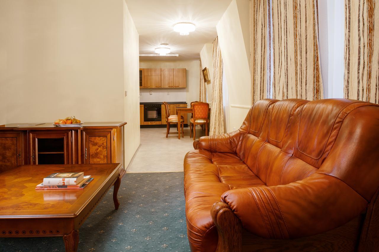 Lazensky Hotel Moskevsky Dvur Karlowe Wary Zewnętrze zdjęcie