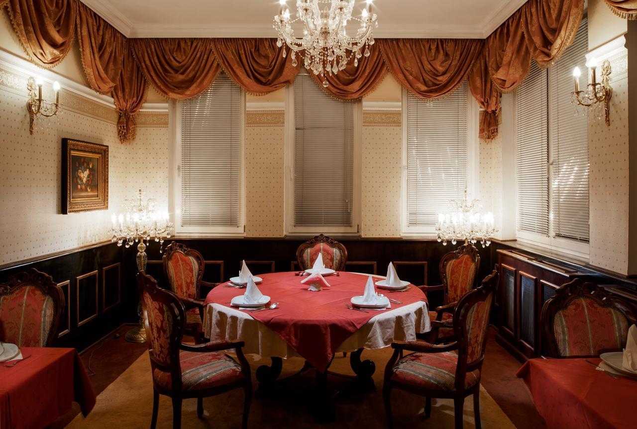 Lazensky Hotel Moskevsky Dvur Karlowe Wary Zewnętrze zdjęcie