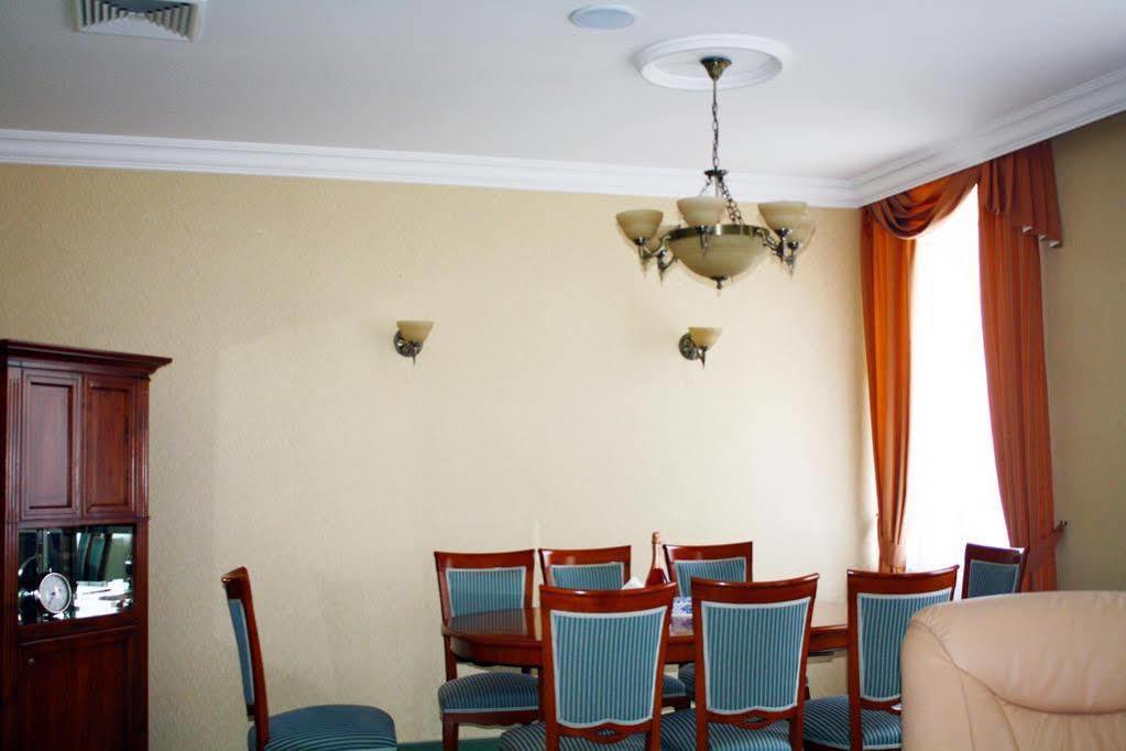Lazensky Hotel Moskevsky Dvur Karlowe Wary Zewnętrze zdjęcie