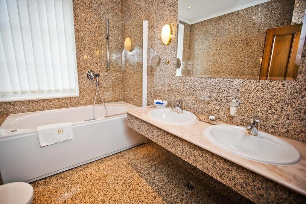 Lazensky Hotel Moskevsky Dvur Karlowe Wary Zewnętrze zdjęcie