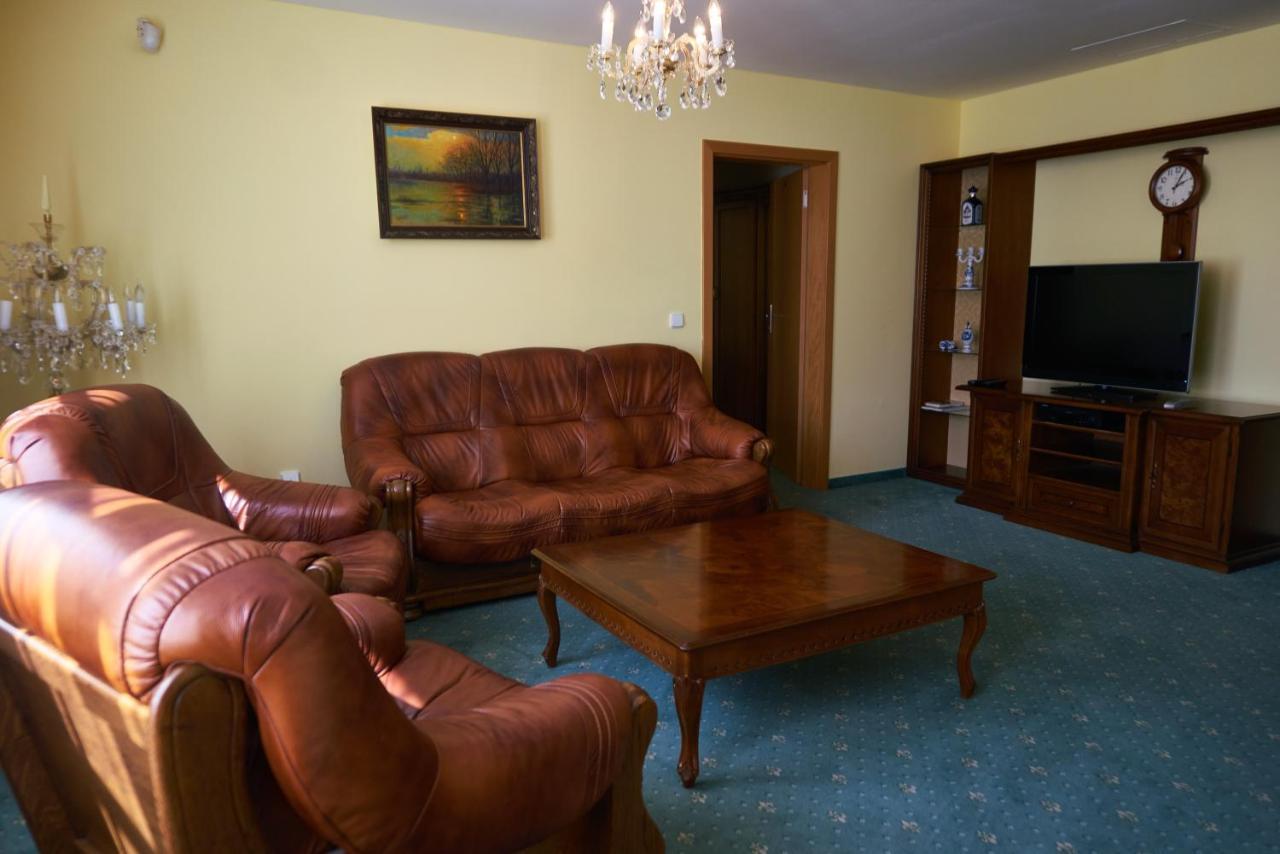 Lazensky Hotel Moskevsky Dvur Karlowe Wary Zewnętrze zdjęcie